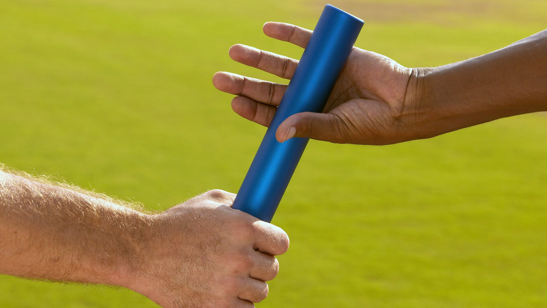 篮球青训选拔赛吸引各地优秀小将参加，篮球青训队是什么意思