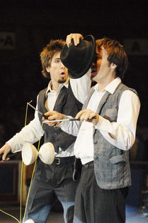 乐鱼体育app-他出场那一刻，全场都在喊“FanZhendong”